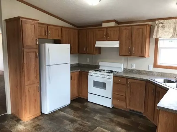 Taunton, RI 02870,154 Mayflower Road