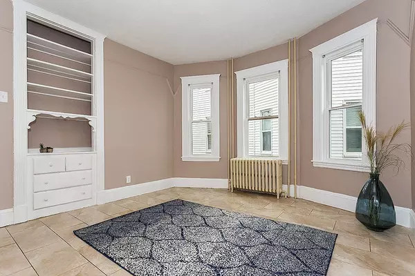 Winthrop, MA 02152,252 Shirley Street #1