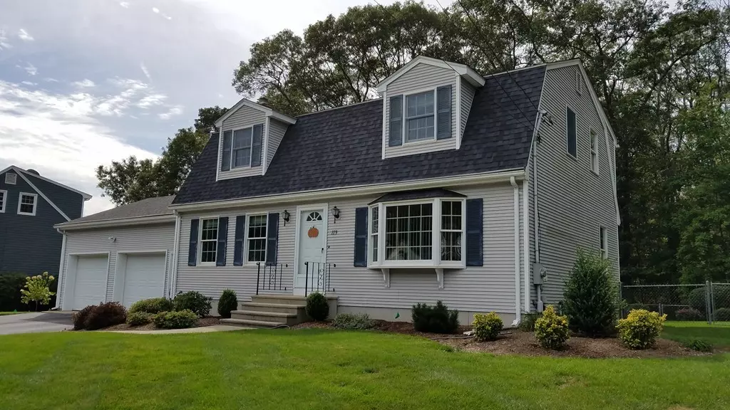 119 Leawood Ln., Attleboro, MA 02703