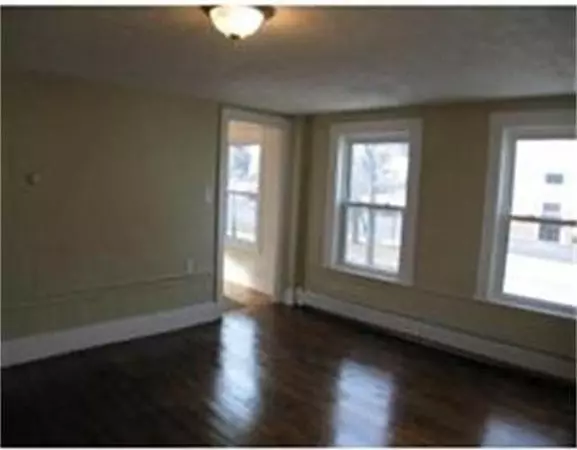 Marlborough, MA 01752,118 Washington St