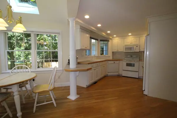 Framingham, MA 01702,17 Bexley