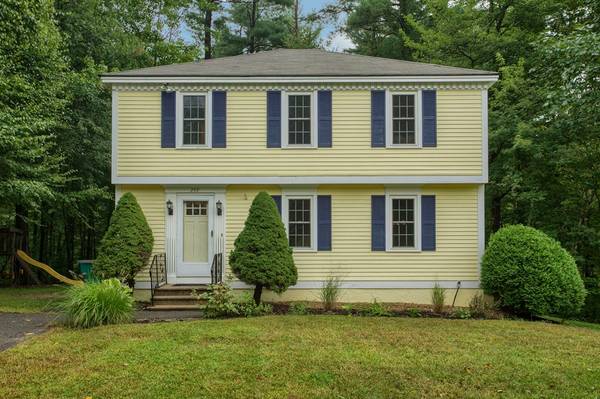 249 Stoneybrook Rd, Fitchburg, MA 01420