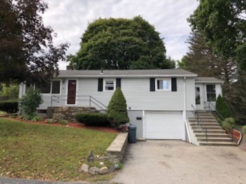 23 Normandy Ave, Webster, MA 01570