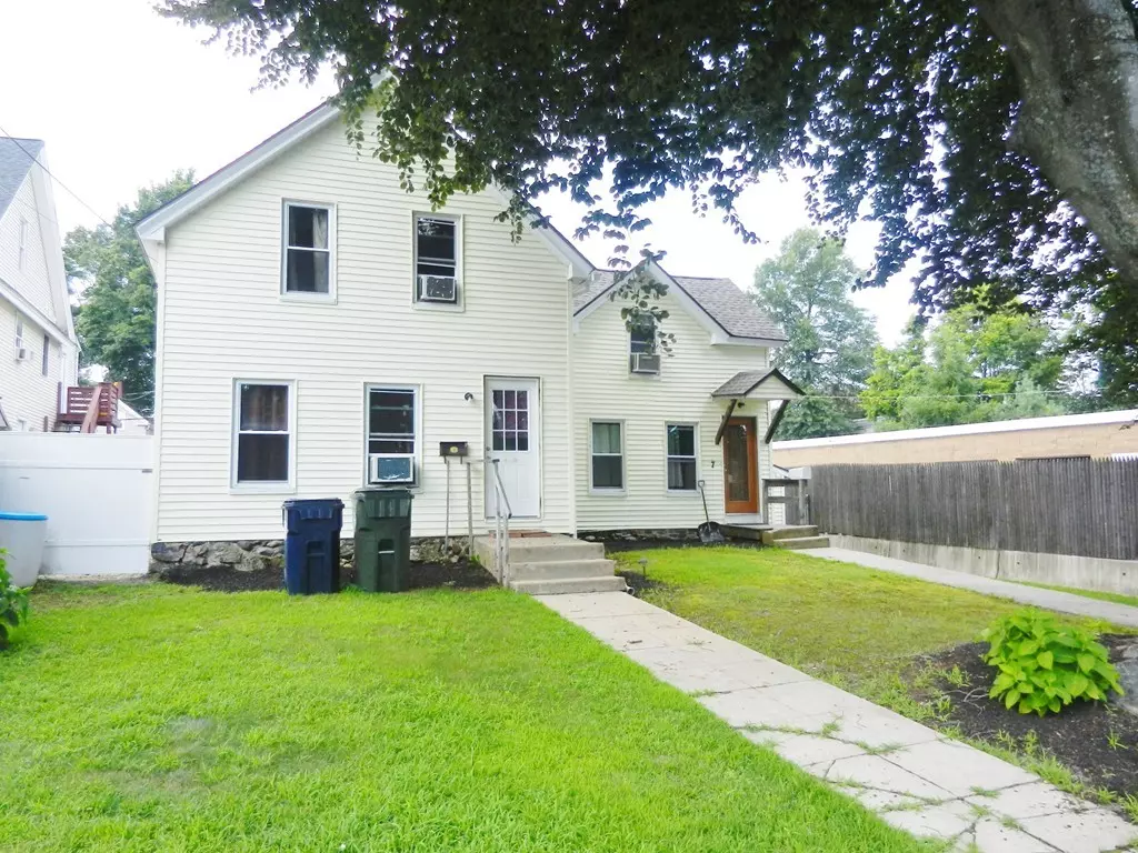 Marlborough, MA 01752,7-11 Manning St.