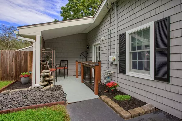Chelmsford, MA 01824,21 Wildes