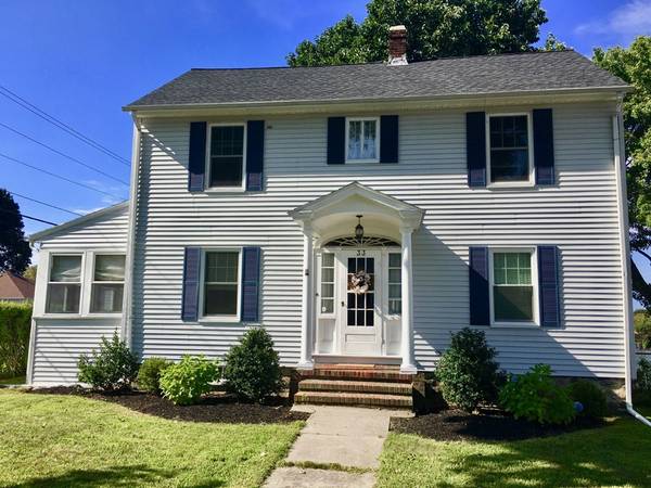 33 Edmands Rd, North Andover, MA 01845