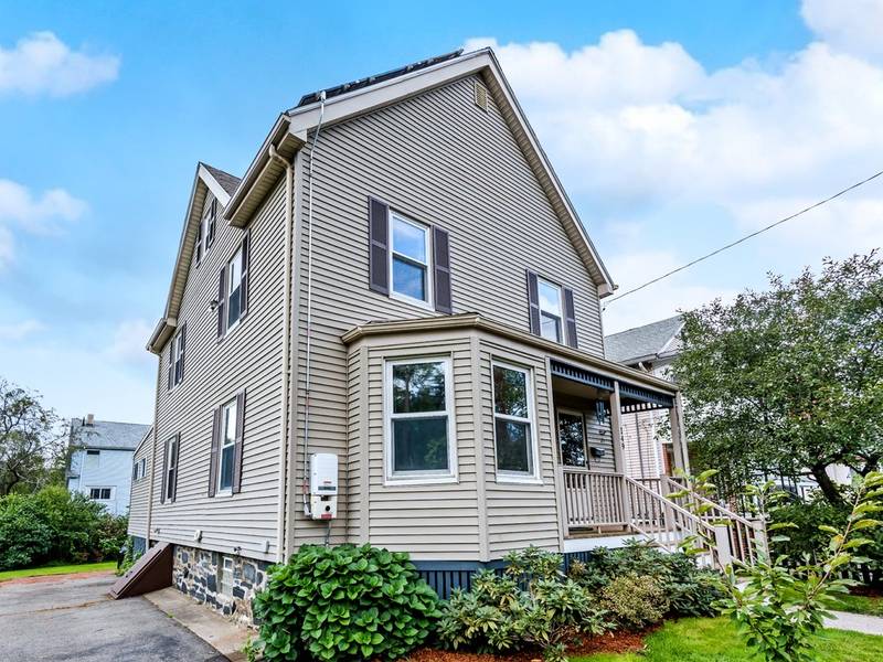 149 Arlington St, Medford, MA 02155