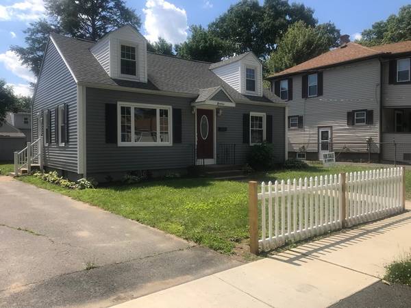 19 Queen Ave, West Springfield, MA 01089