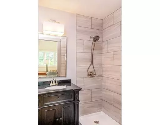 Beverly, MA 01915,91 Hale Street