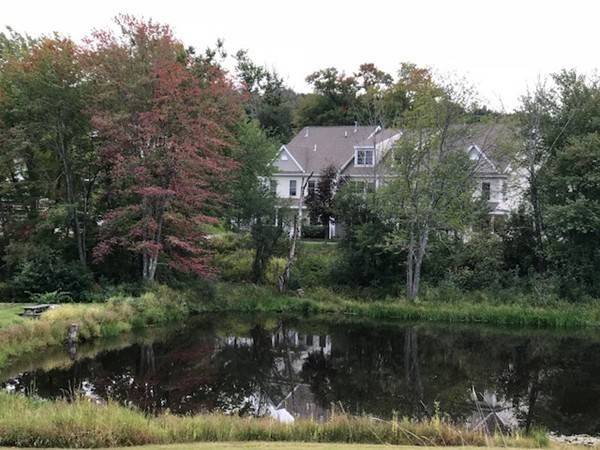Ayer, MA 01432,105 Autumn Ridge Drive #105