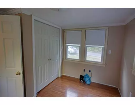 Millbury, MA 01527,402 W Main St
