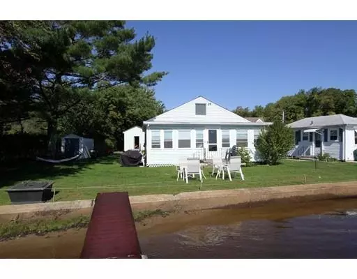 27 Shore Ave., Lakeville, MA 02347