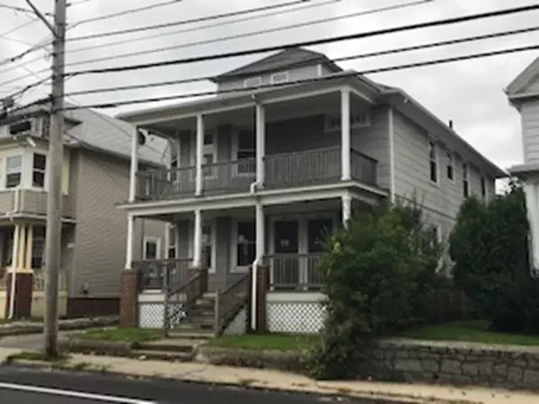 180 Park Ave, Cranston, RI 02905