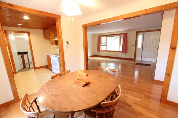 Falmouth, MA 02556,15 Wickertree Rd