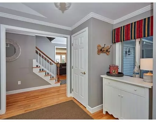 Swansea, MA 02777,45 Brenton Rd