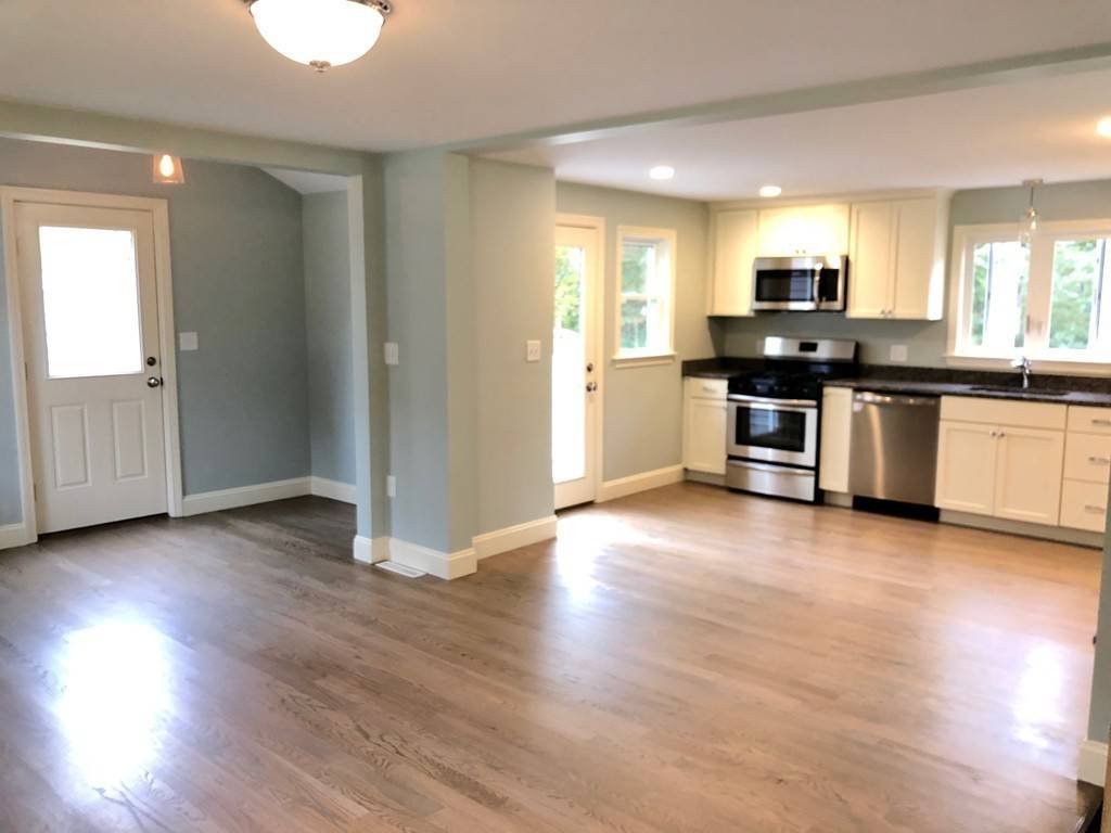 Plymouth, MA 02360,12 Columbia Rd