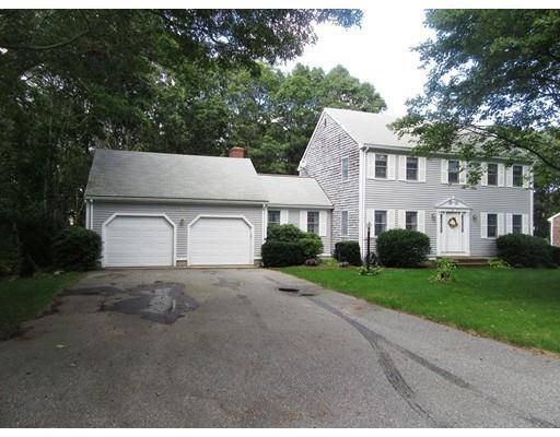 35 Noreast Dr, Bourne, MA 02562