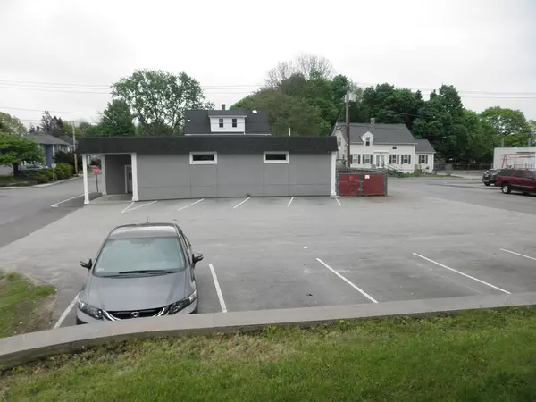 North Attleboro, MA 02760,6 East St