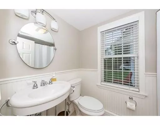 Hanover, MA 02339,1526 Broadway