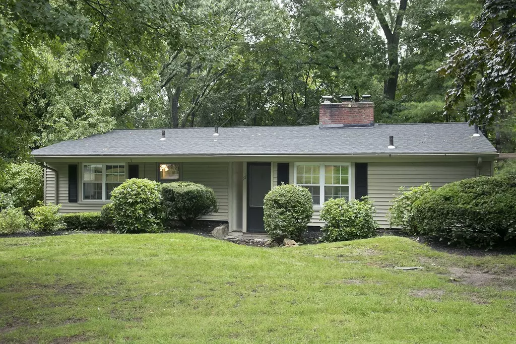 Weymouth, MA 02189,117 Mount Vernon Road East