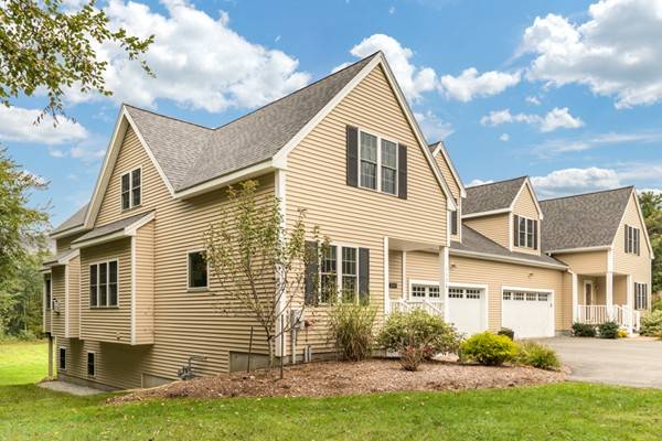 1136 Hill Road #4A, Boxborough, MA 01719