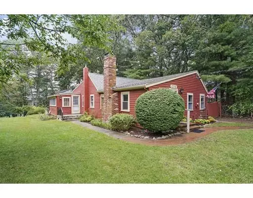 238 Parks St, Duxbury, MA 02332