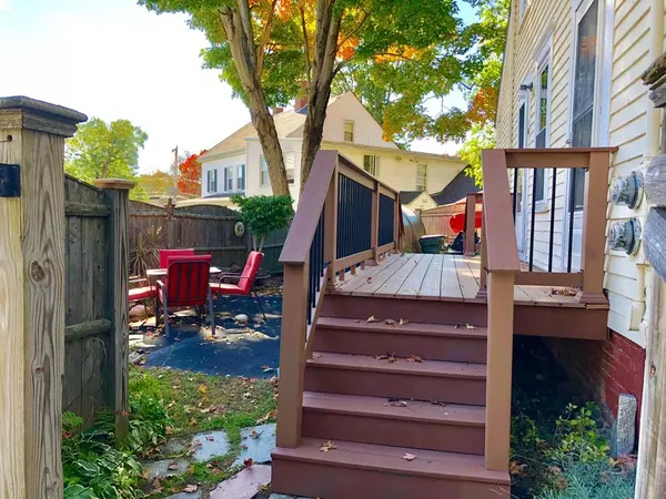 Amesbury, MA 01913,4 Winter St #4