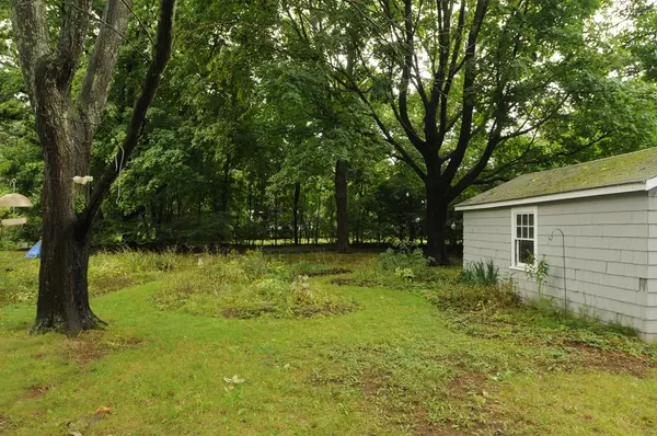 Needham, MA 02492,295 Manning St