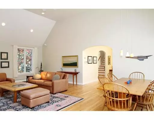 Brewster, MA 02631,191 Crocker Ln