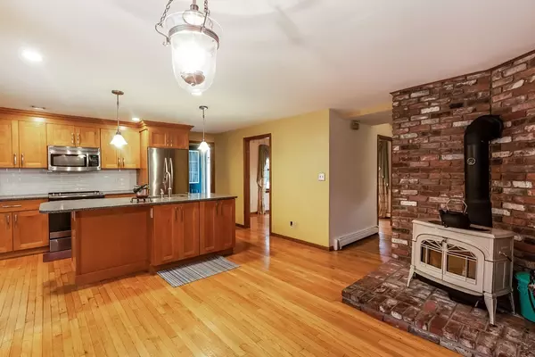 Weymouth, MA 02190,80 Tommy Marks Way