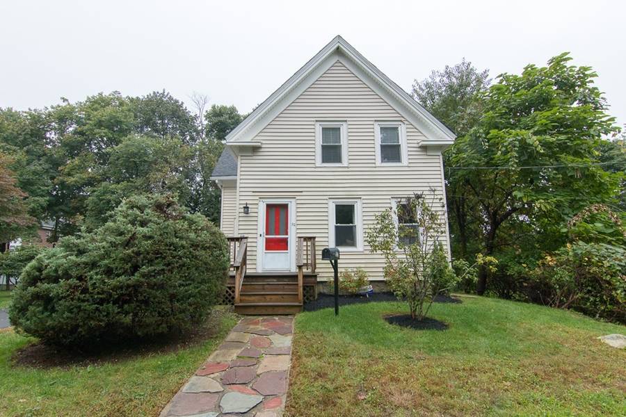 52 Lambert Ave, Stoughton, MA 02072