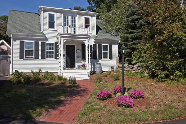 259 A North St, Hingham, MA 02043