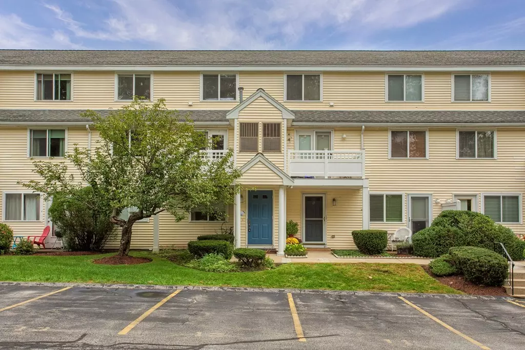 Chelmsford, MA 01824,360 Littleton Road #C4