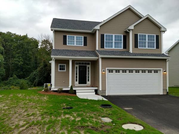 14 Palmer River Road, Seekonk, MA 02771