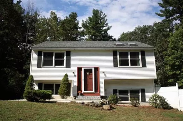 Sandown, NH 03873,28 Highland Ave