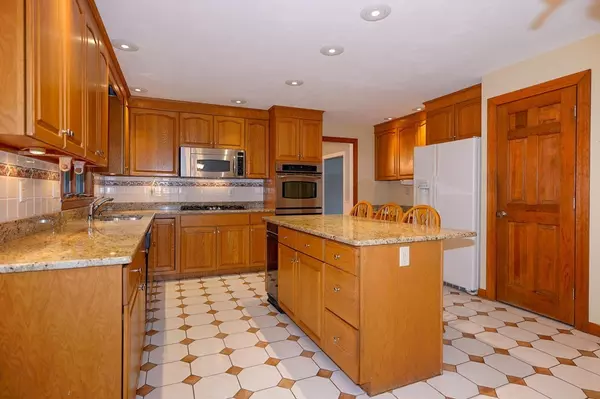 Marlborough, MA 01752,149 Littlefield Lane