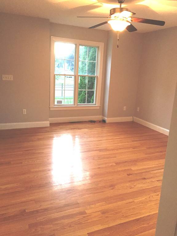 Westfield, MA 01085,138 Main Street #10
