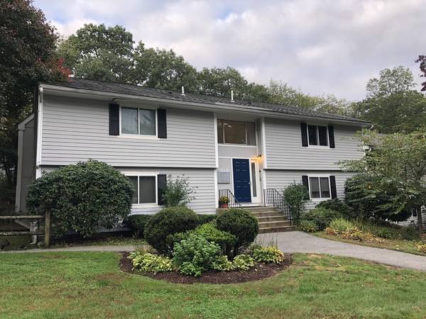 10 Beals Cove Road #D, Hingham, MA 02043