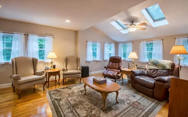 North Reading, MA 01864,22 Juniper Rd.