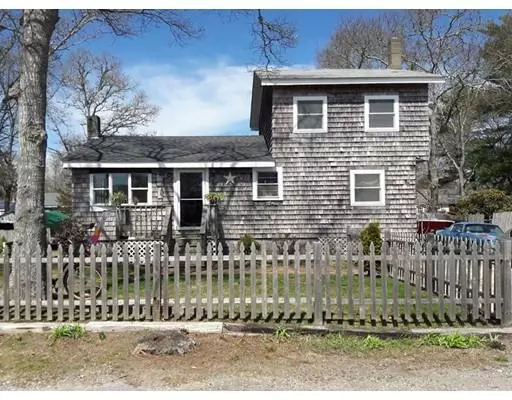 65 Ryder Street, Wareham, MA 02532