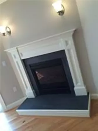 Smithfield, RI 02917,5 Justin Cir #B