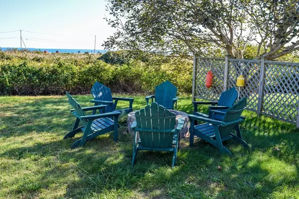 Westport, MA 02790,4 First Street