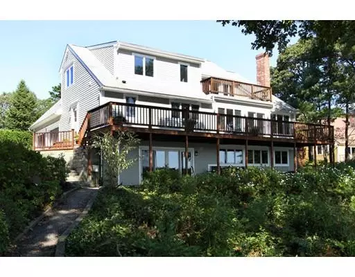 4 Salt River Ln, Harwich, MA 02671