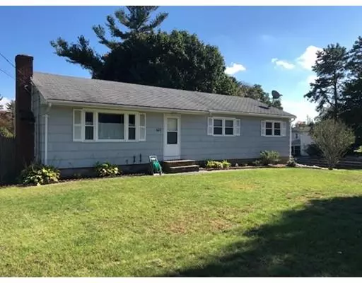 637 N Main St, Raynham, MA 02767