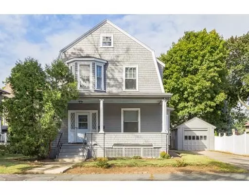 12 Smith Street, Marblehead, MA 01945