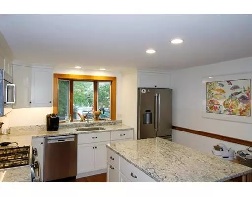 Orleans, MA 02653,8 Alewife Way