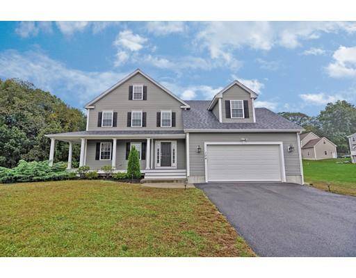 104 Leavitt St, Seekonk, MA 02771