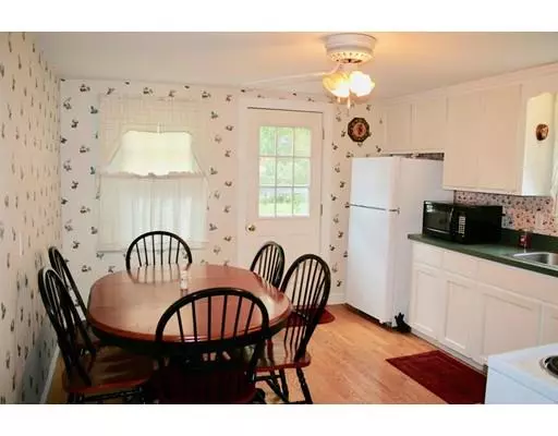 Plainville, MA 02762,8 Harvard St