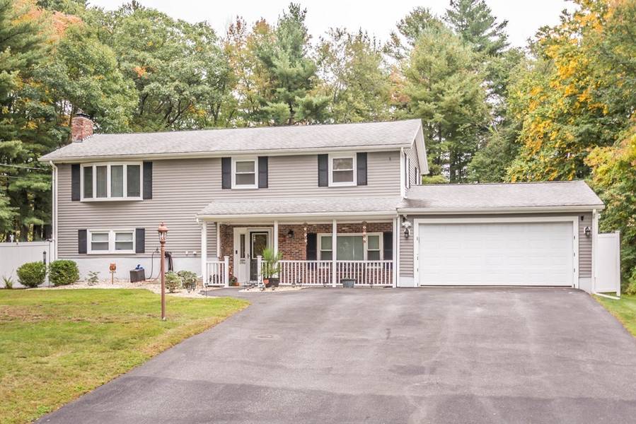 167 Deering Drive, Tewksbury, MA 01876