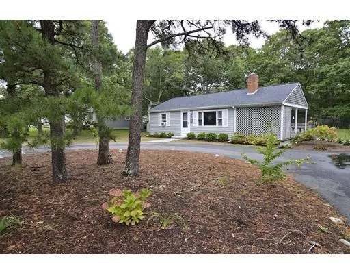 Yarmouth, MA 02664,44 Pine Grove Rd